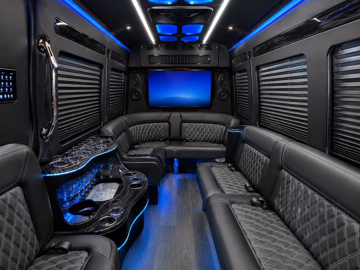 bus rental options for columbia trips