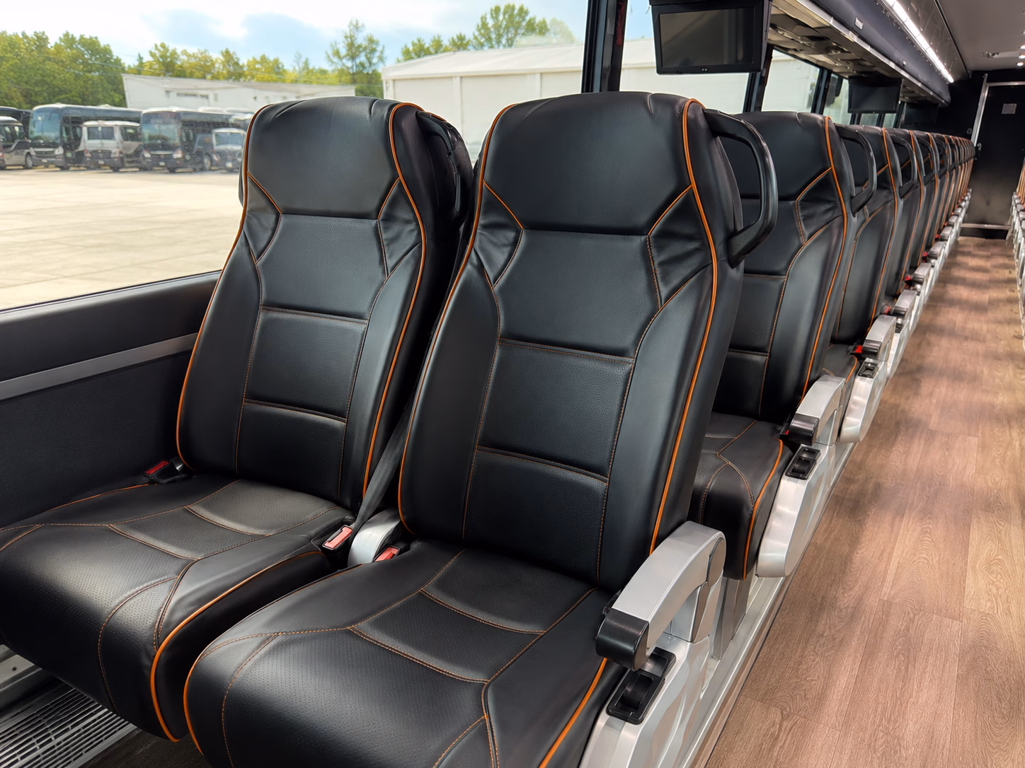 columbia airport shuttle bus rentals for private groups
