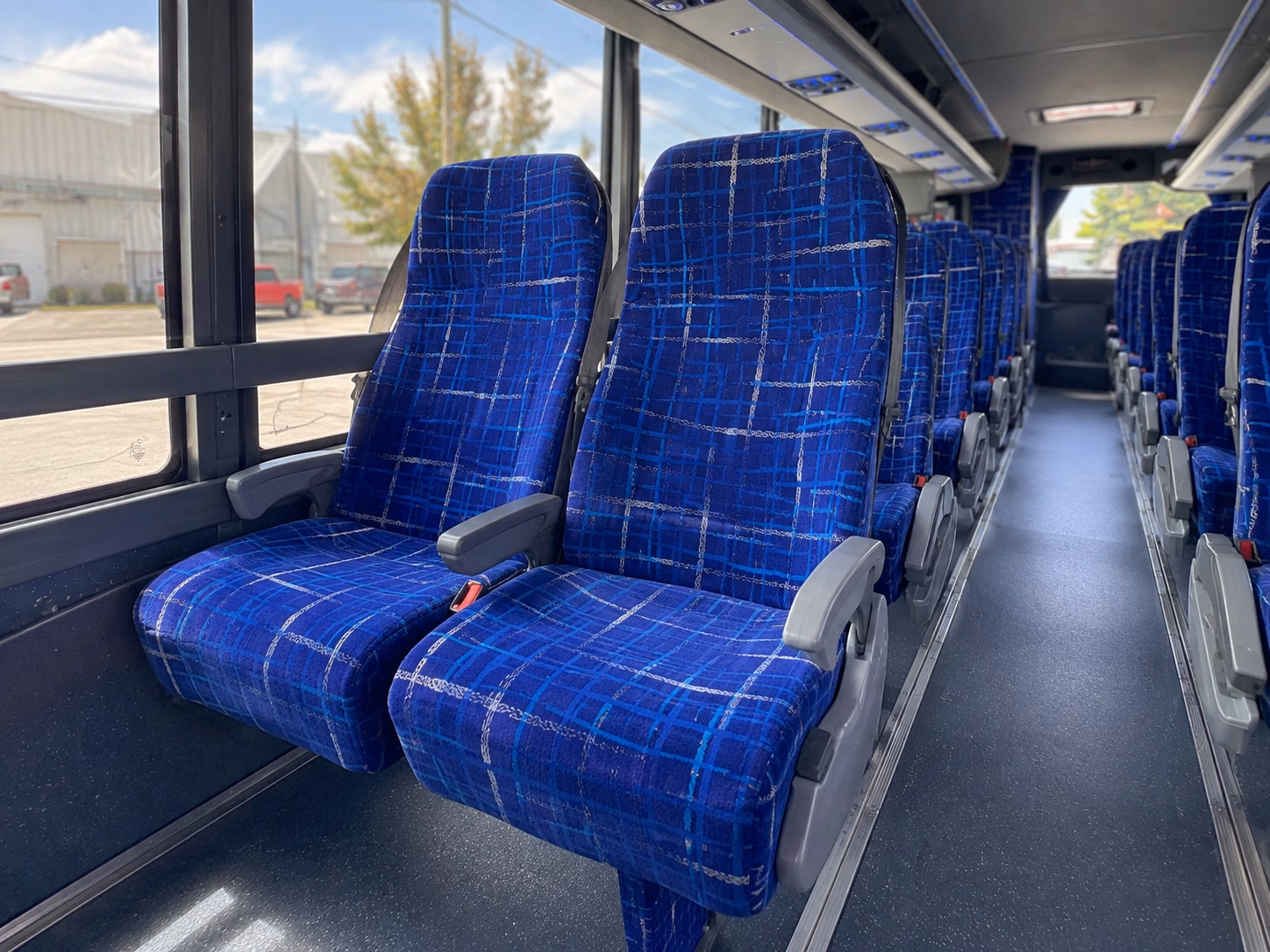 columbia charter bus services