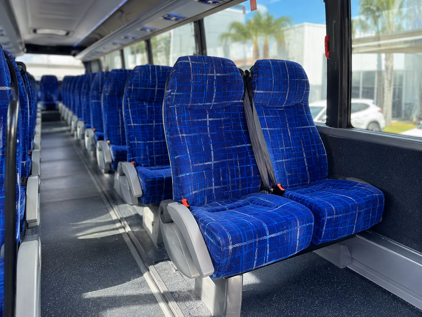 columbia charter buses