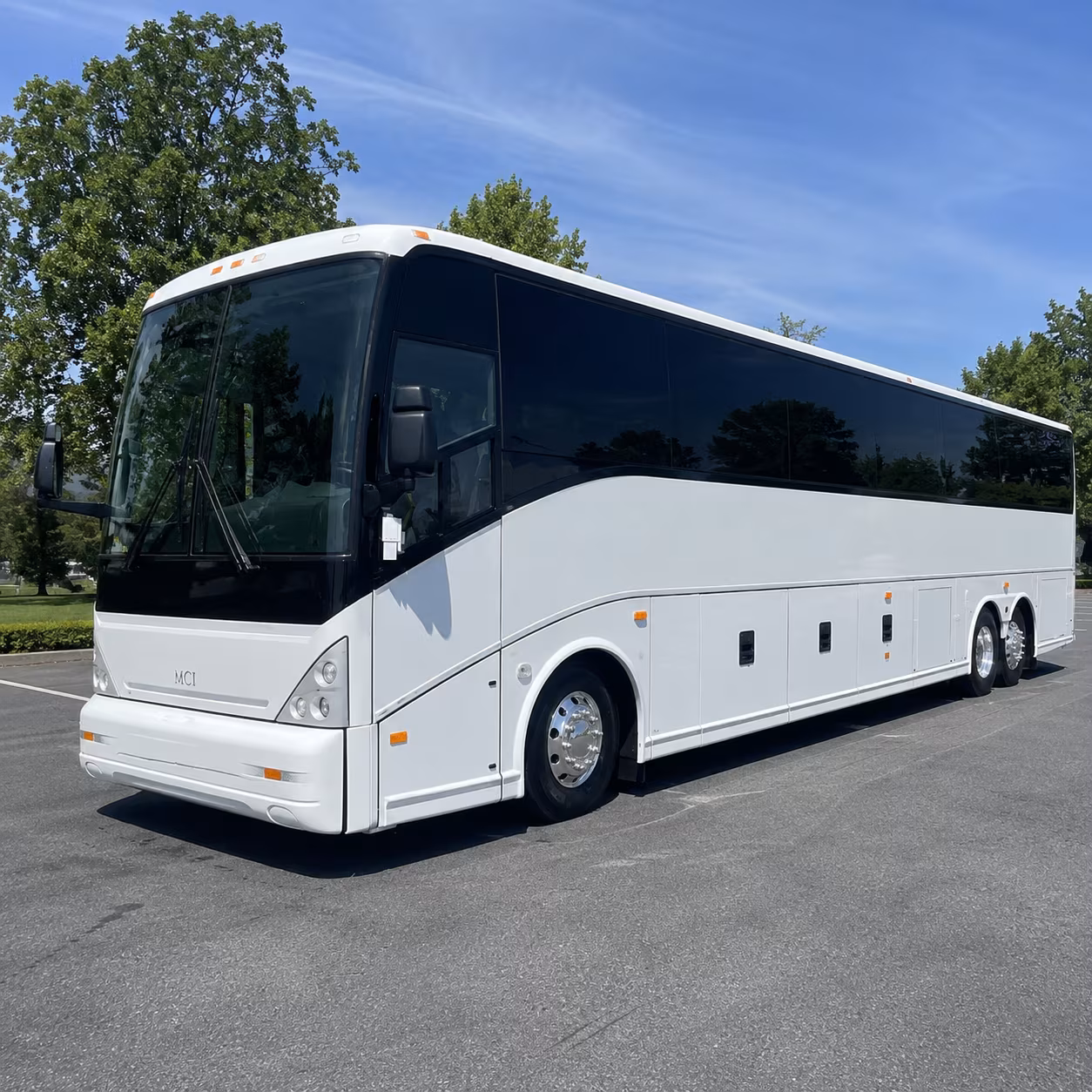 shuttle services for airline crews and airport staff in columbia